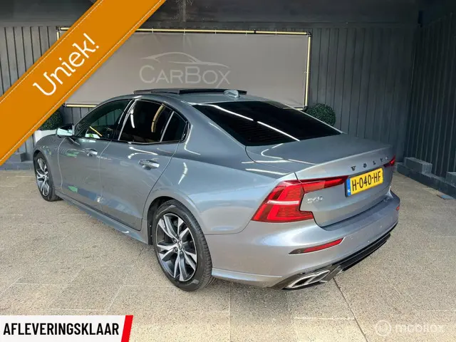 Volvo S60 2.0 T5 R-Design 2020 Benzine 4