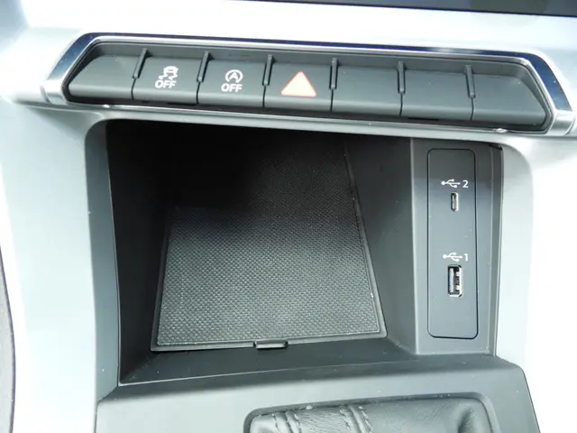 Audi Q3 35 TFSI Business Edition 2020 Benzine 17