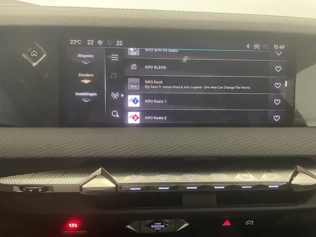 DS DS 4 1.2 PureTech Automaat Rivoli Cross 2023 Benzine 29