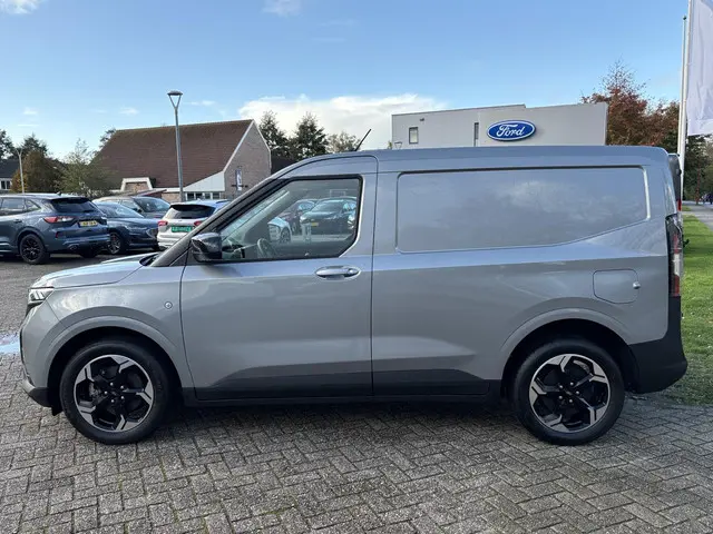 Ford E-Transit Courier Limited 44 kWh 2026 Elektrisch 4