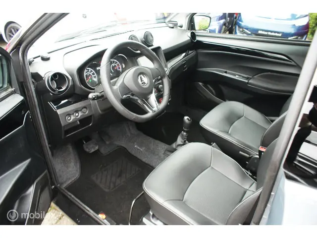 Aixam eCity Brommobiel Sport 2024 Elektrisch 8