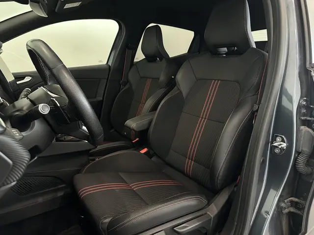 Renault Clio 1.3 TCe 130 EDC R.S. Line 2021 Benzine
