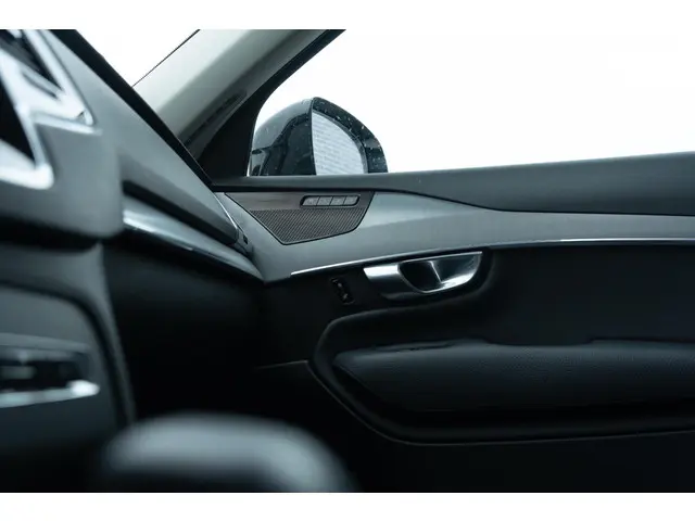 Volvo XC90 T8 Recharge AWD R-Design 2021 Hybride Benzine 7