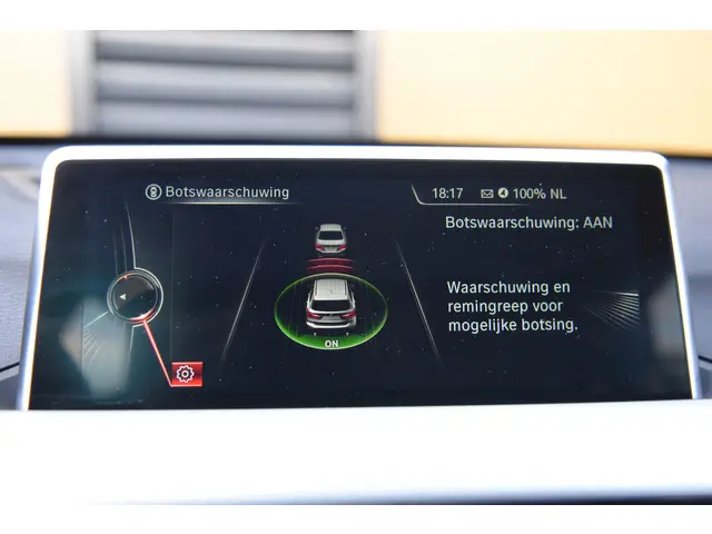 BMW X1 sDrive20i High Executive 2017 Benzine 18