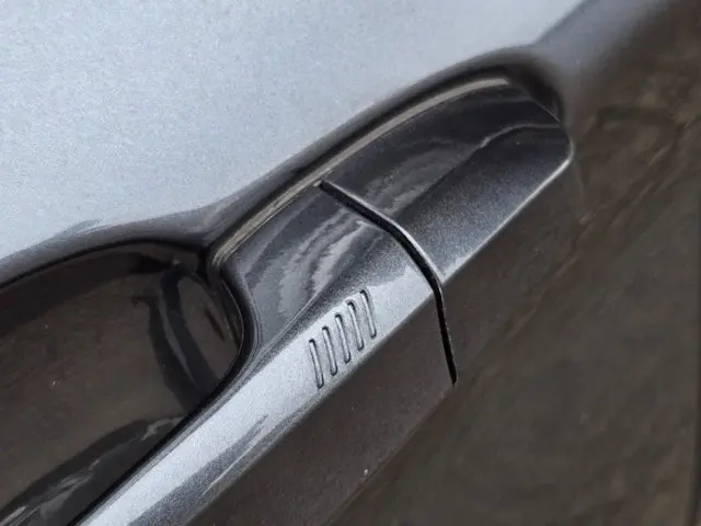 BMW X1 XDRIVE25E 2020 Hybride Benzine 14