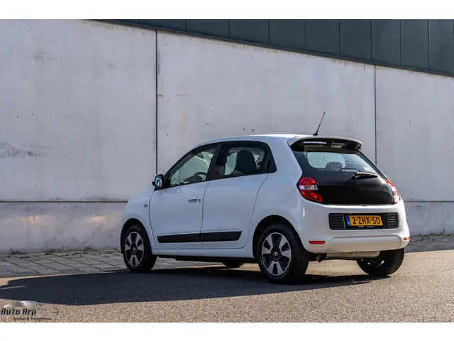 Renault Twingo 1.0 SCe Expression 2015 Benzine 12