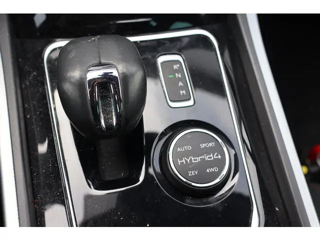 Peugeot 508 RXH 2.0 HDi HYbrid4 2017 Hybride Diesel 35