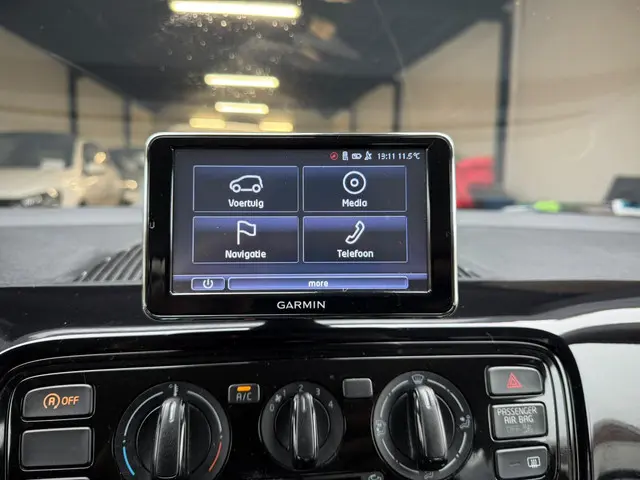 Volkswagen up! 1.0 move up! BlueMotion 2015 Benzine 16