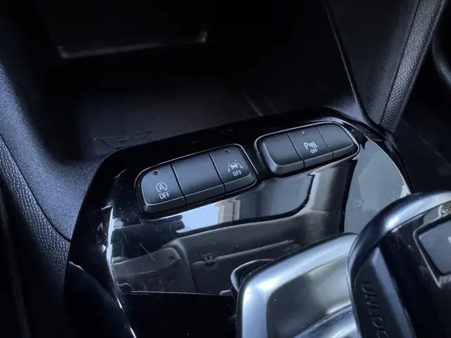 Opel Corsa 1.2 100pk Automaat Edition 2022 Benzine 14