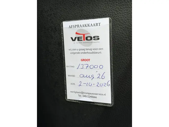 Toyota Auris 1.8 Hybrid Executive 2013 Hybride Benzine 29