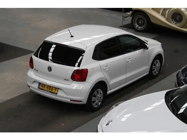 Volkswagen Polo 1.0 2016 Benzine 18