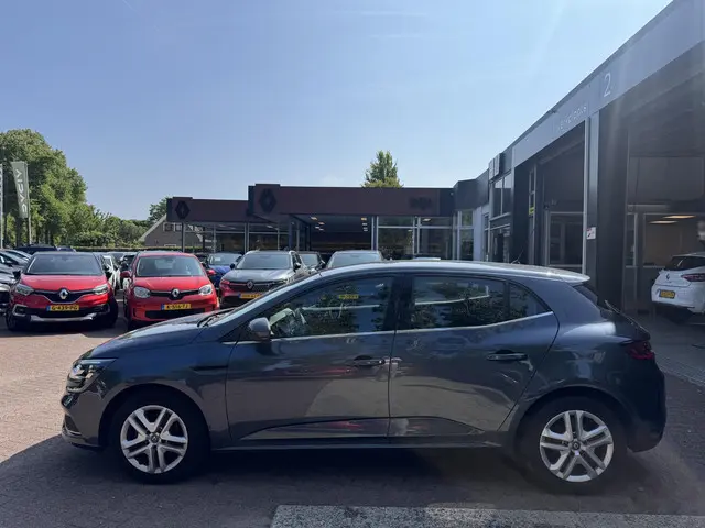 Renault Mégane 1.3 TCe Zen 52.254KM!! 2018 Benzine 8
