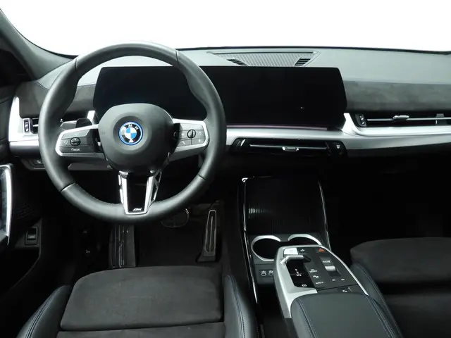 BMW iX2 eDrive20 2025 Elektrisch 10