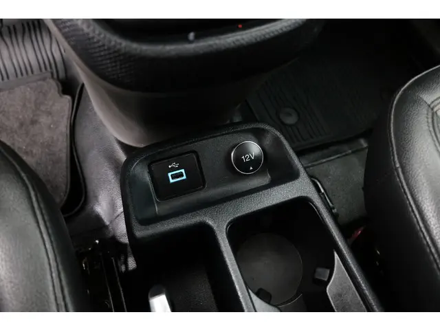 Ford Transit Connect 1.0 Ecoboost L1 Trend 2019 Benzine 14