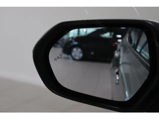 Toyota Corolla 1.8 Hybrid Executive, 2019 Hybride Benzine 7