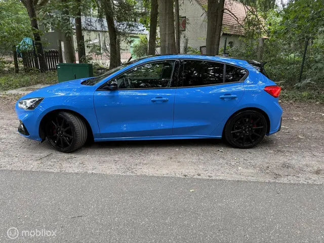 Ford Focus 2.3 EcoBoost ST-X BJ.2022 281pk 2022 Benzine 15