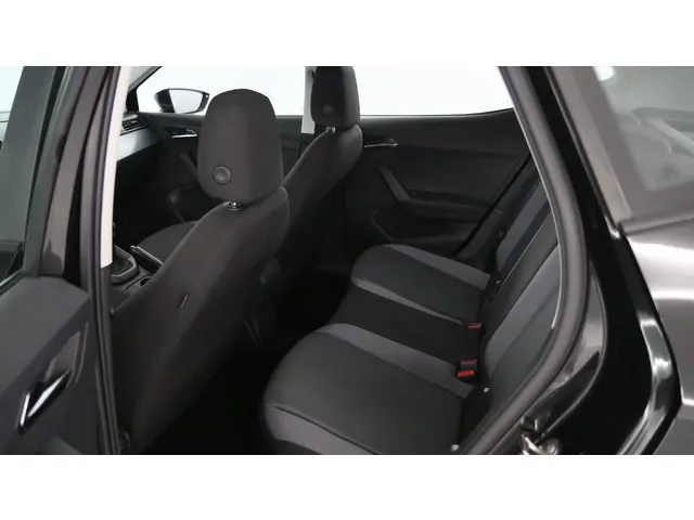 SEAT Arona 1.0 TSI 95pk Style 2020 Benzine 33