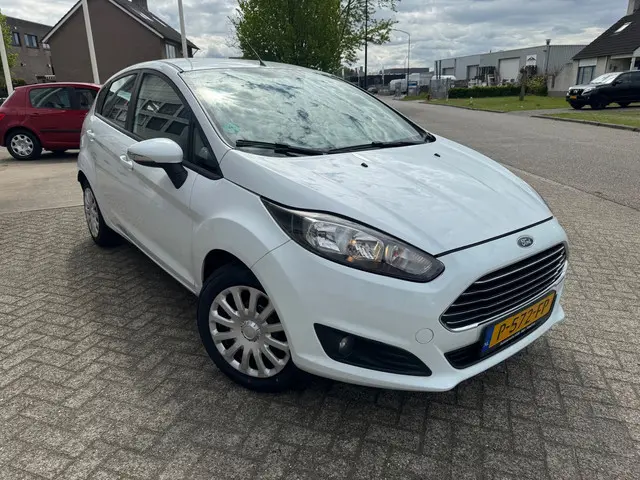 Ford Fiesta 1.0 Style Airco, Nieuwe APK 2013 Benzine 2