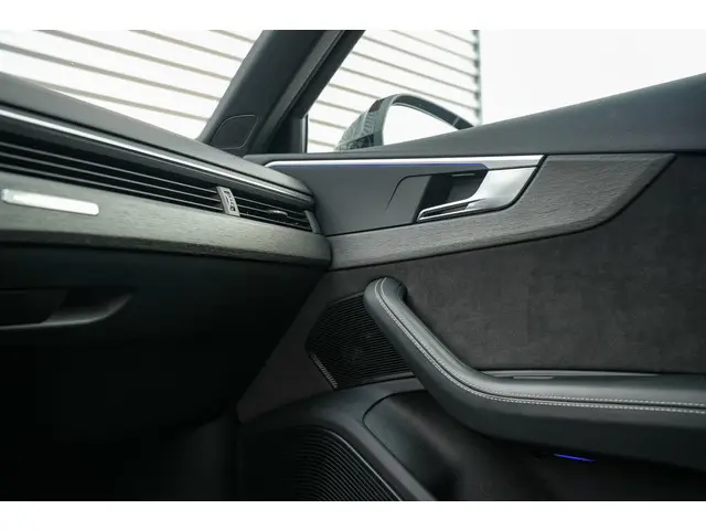 Audi RS4 A4 Avant 2.9 TFSI quattro 2018 Benzine 23
