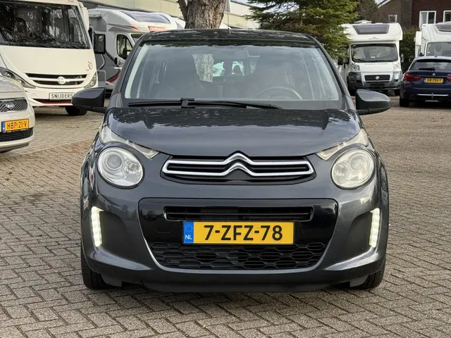 Citroën C1 1.0 e-VTi Shine vol opties 2016 Benzine 11