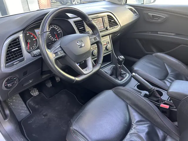 SEAT Leon 1.4 EcoTSI FR 2015 Benzine 10