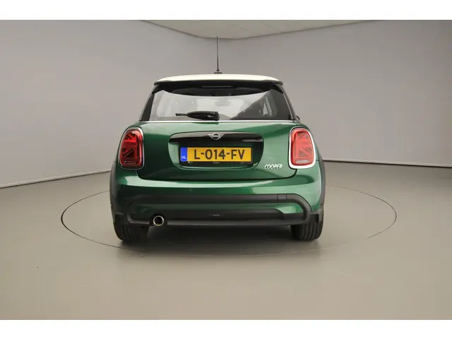MINI 3-Deurs Cooper 2021 Benzine 3