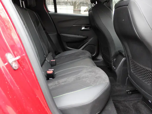 Peugeot e-208 EV GT Pack 50 kWh 2022 Elektrisch 14