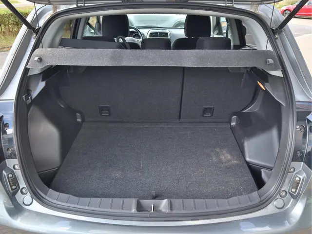 Mitsubishi ASX 1.6 Cleartec Intense 2016 Benzine 23