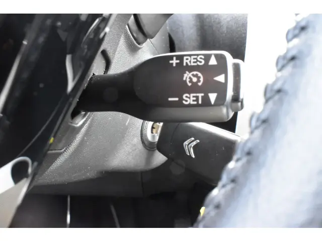 Citroën C1 VTi Shine 5 drs 2019 Benzine 23