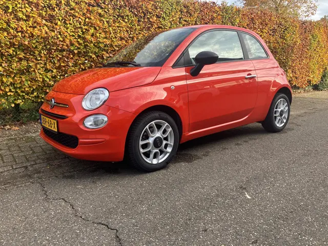 Fiat 500 1.0 Hybrid 15" lmv Carplay 2021 Benzine