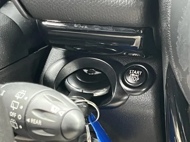 MINI Countryman 1.6 One Pepper 2016 Benzine 56