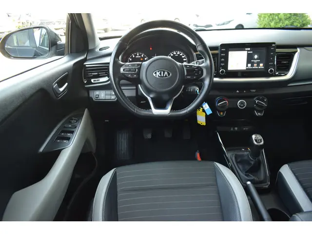 Kia Stonic 1.0 T-GDi DynamicPlusLine 2020 Benzine 6
