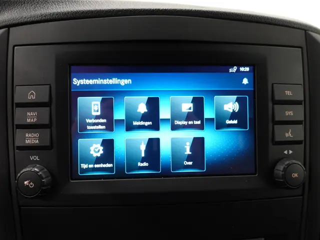 Mercedes-Benz Vito 114 CDI Lang 2024 Diesel 28