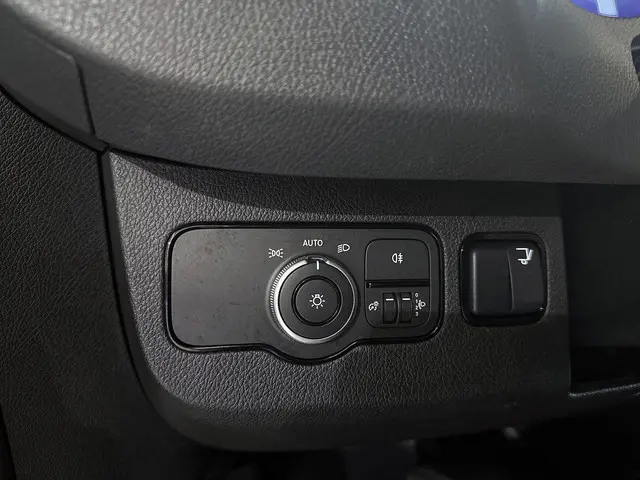 Mercedes-Benz Sprinter 315 1.9 CDI 2024 Diesel 23