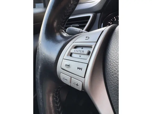 Nissan QASHQAI 1.2 Acenta 2014 Benzine 13