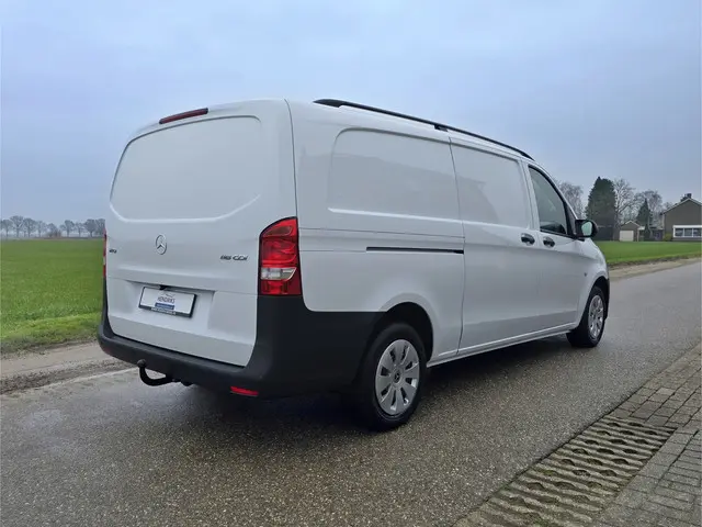 Mercedes-Benz Vito 116 CDI L3 H1 2023 Diesel 7
