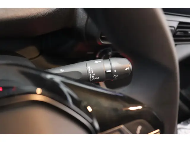 Peugeot Partner 1.5 BlueHDi 100 S&S L1 2023 Diesel 10