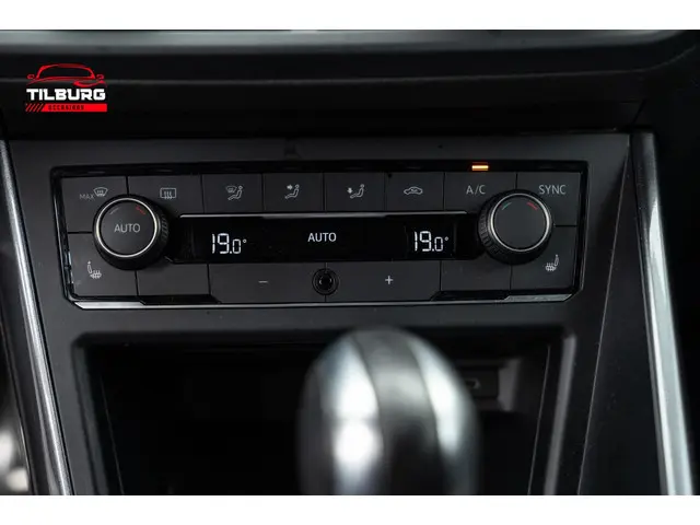 Volkswagen Polo 2.0 TSI GTI | ACC | NAVI | LED 2020 Benzine 30