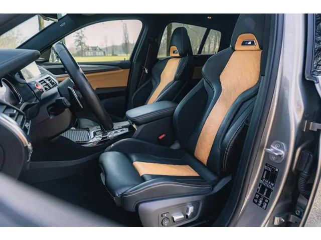 BMW X4 M Competition 2020 Benzine 49