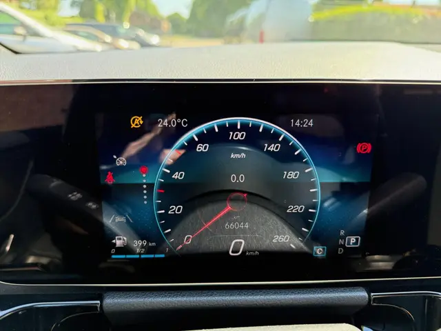Mercedes-Benz B-Klasse 180 Premium Plus 2020 Benzine 17