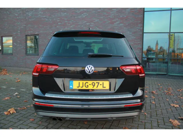 Volkswagen Tiguan 1.4 TSI ACT Highline 2017 Benzine 8