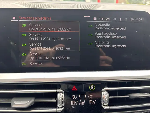 BMW 3 Serie 320i High Executive Edition 2020 Benzine 12