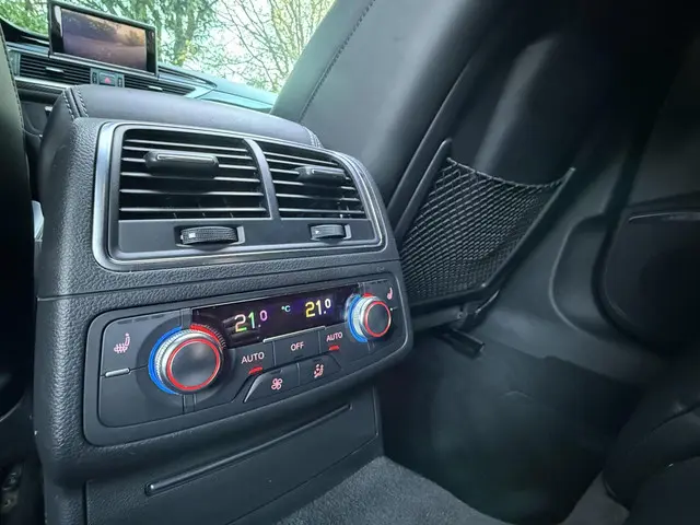 Audi RS6 Avant 4.0 TFSI RS 6 / Full options! 2014 Benzine 67