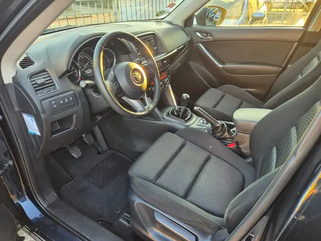 Mazda CX-5 2.0 Skylease 2WD lage km stand 2015 Benzine 9