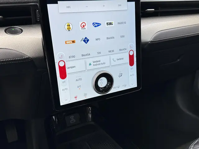 Ford Mustang Mach-E Aut. Extended 98kWh 2021 Elektrisch 30