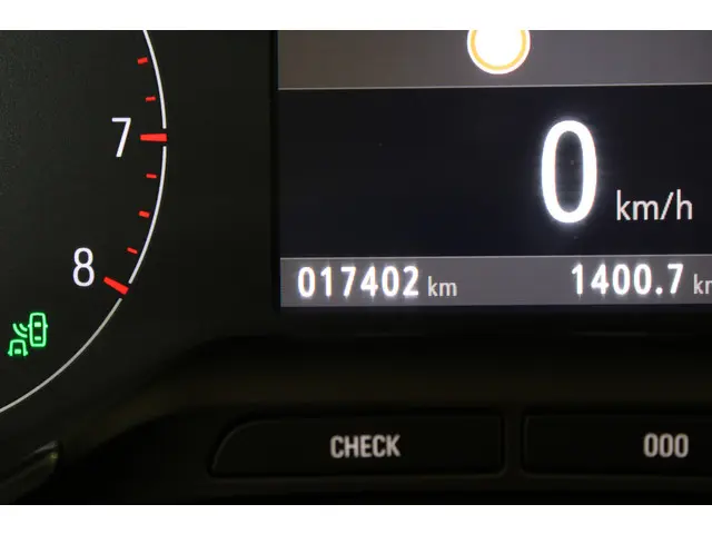 Opel Crossland 1.2 Turbo elegance 2023 Benzine 17