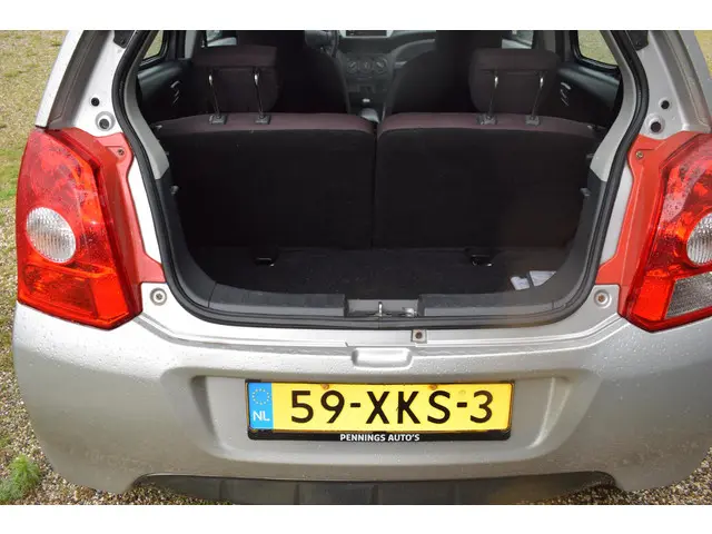 Suzuki Alto 1.0 Exclusive 2012 Benzine 12