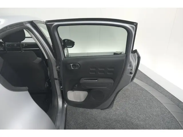 Citroën C3 PureTech 110 EAT6 Max 2024 Benzine 58