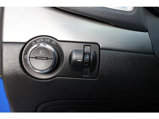 Opel Mokka 1.4 T Cosmo 2015 Benzine 32