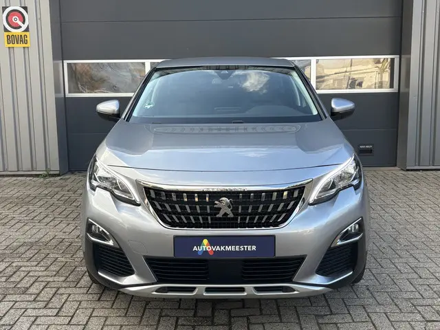 Peugeot 3008 1.6 PureTech Allure Automaat 2018 Benzine 2